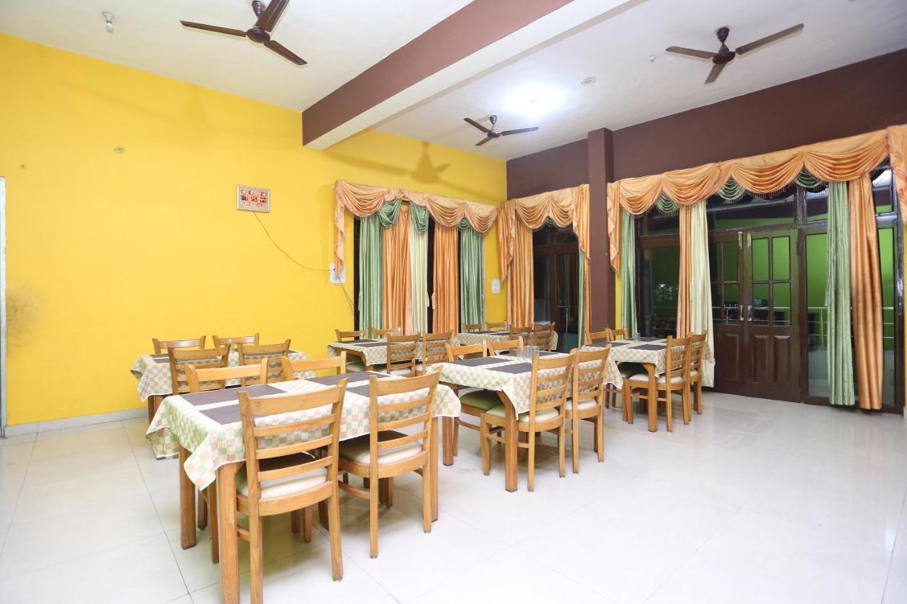 Hotel Sunita Almora Buitenkant foto