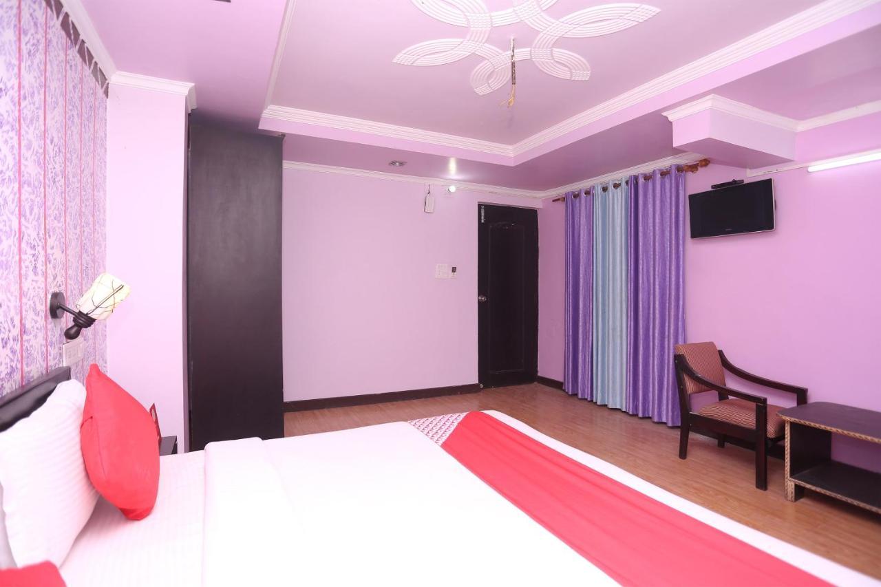 Hotel Sunita Almora Buitenkant foto