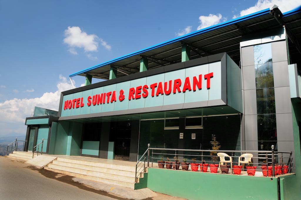Hotel Sunita Almora Buitenkant foto
