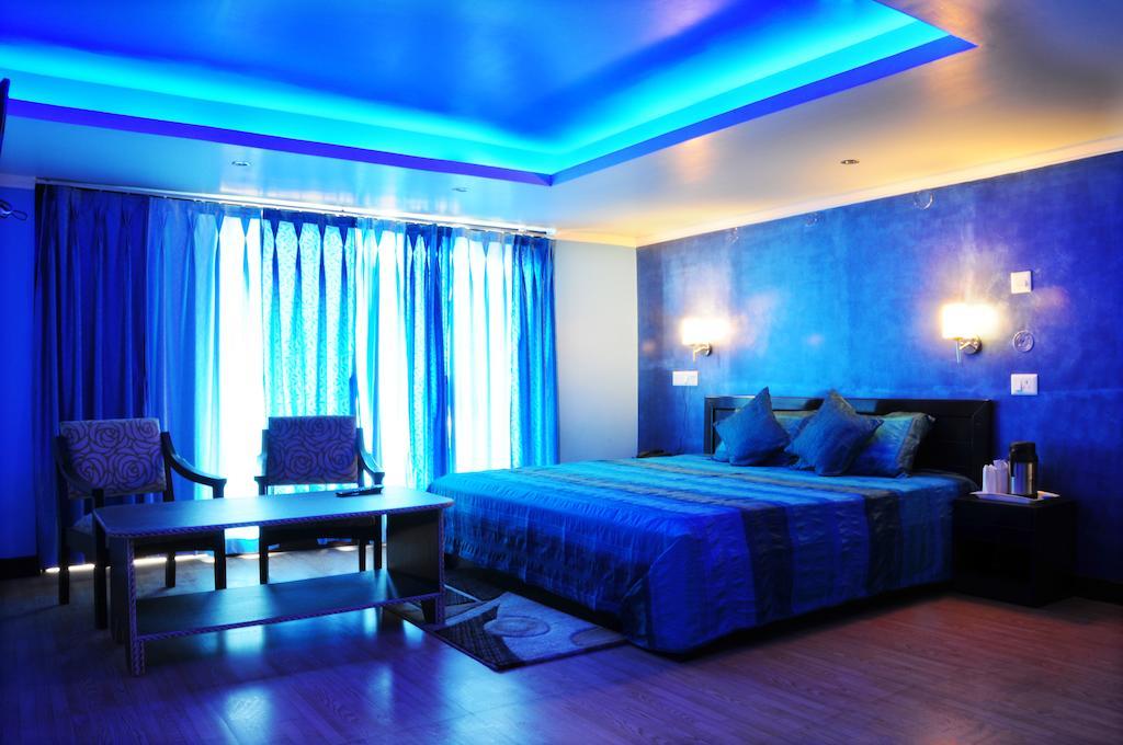 Hotel Sunita Almora Kamer foto