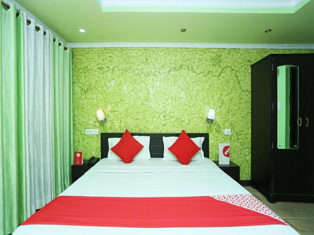 Hotel Sunita Almora Buitenkant foto