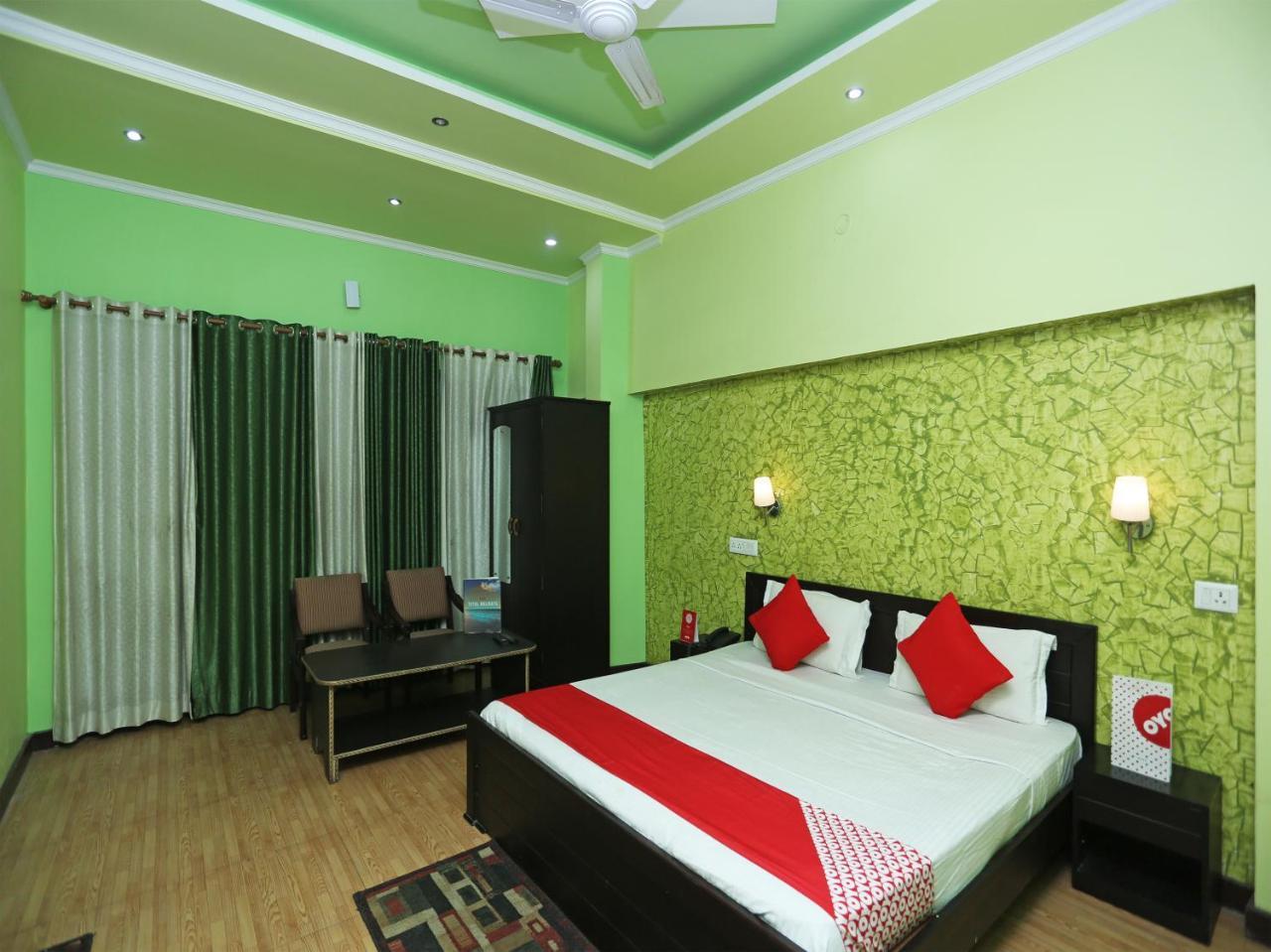 Hotel Sunita Almora Buitenkant foto