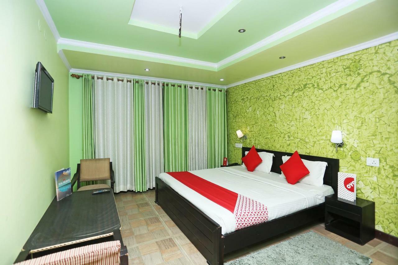 Hotel Sunita Almora Buitenkant foto