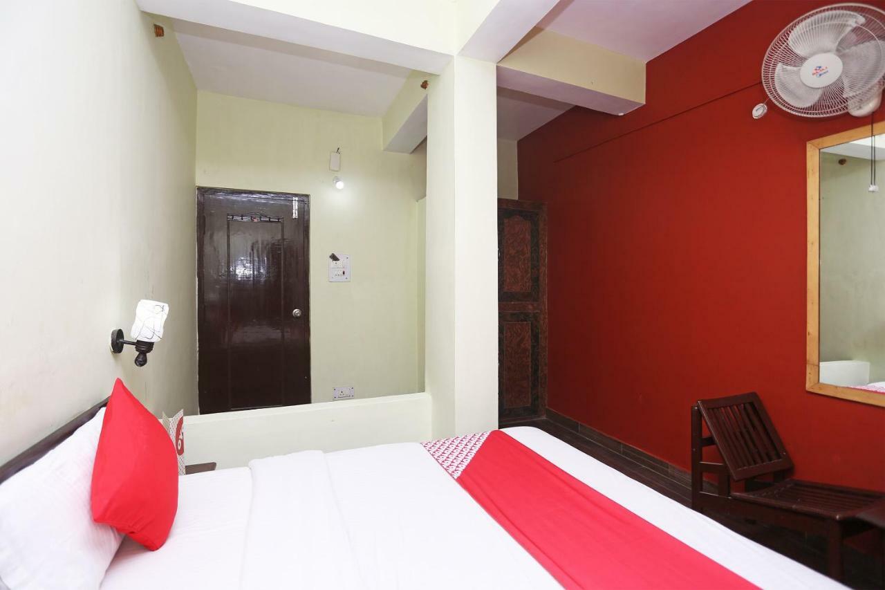 Hotel Sunita Almora Buitenkant foto